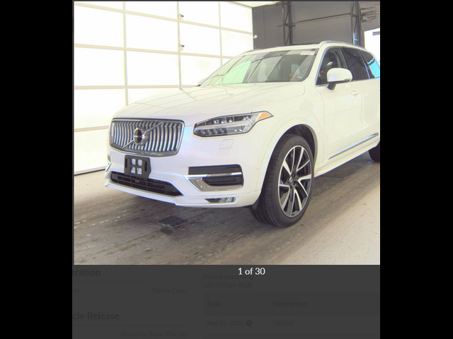 2024 Volvo XC90 Ultimate Bright Theme