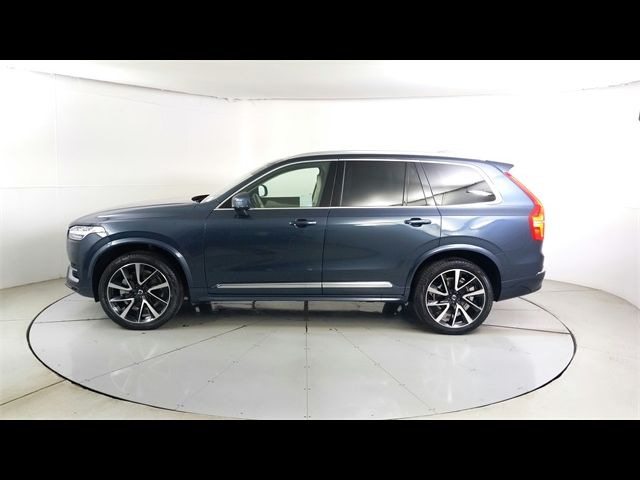 2024 Volvo XC90 Ultimate Bright Theme