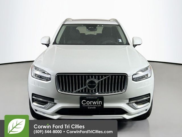 2024 Volvo XC90 Ultimate Bright Theme