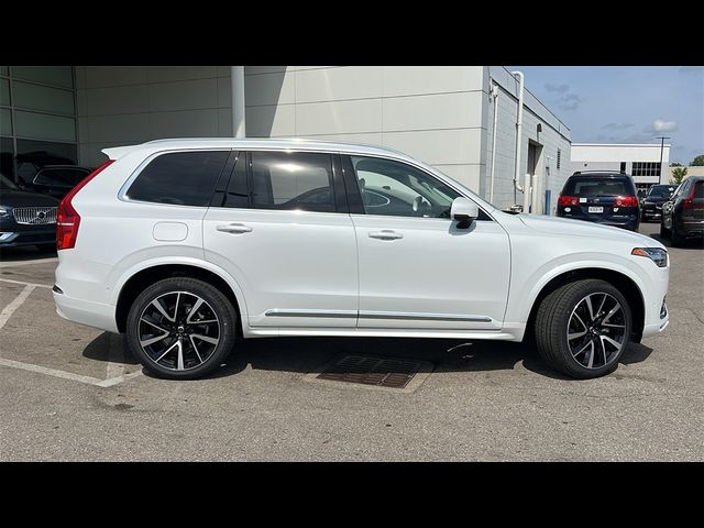 2024 Volvo XC90 Ultimate Bright Theme