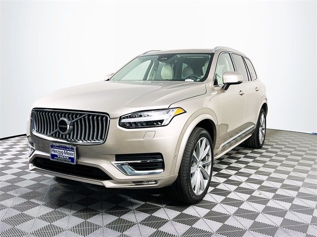 2024 Volvo XC90 Ultimate Bright Theme