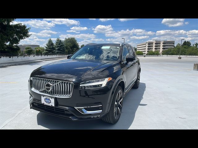 2024 Volvo XC90 Ultimate Bright Theme