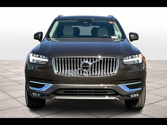 2024 Volvo XC90 Ultimate Bright Theme