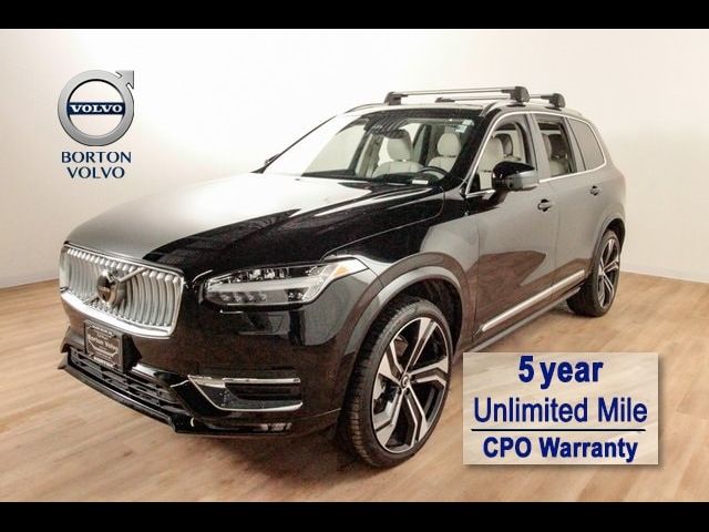 2024 Volvo XC90 Ultimate Bright Theme