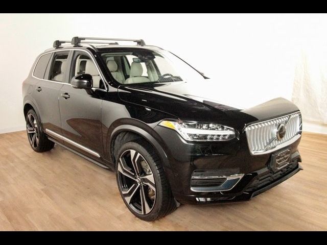 2024 Volvo XC90 Ultimate Bright Theme