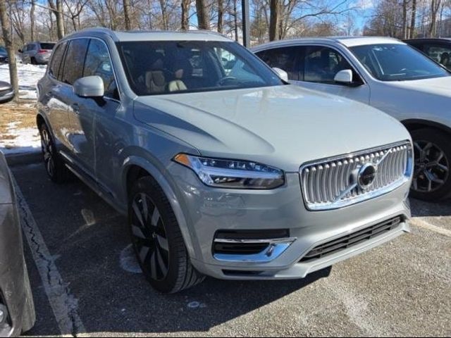 2024 Volvo XC90 Ultimate Bright Theme