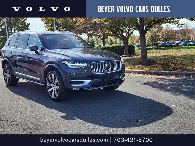 2024 Volvo XC90 Ultimate Bright Theme