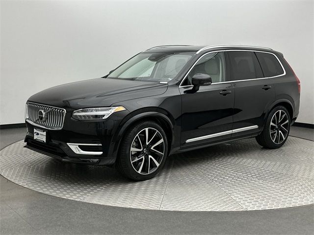 2024 Volvo XC90 Ultimate Bright Theme