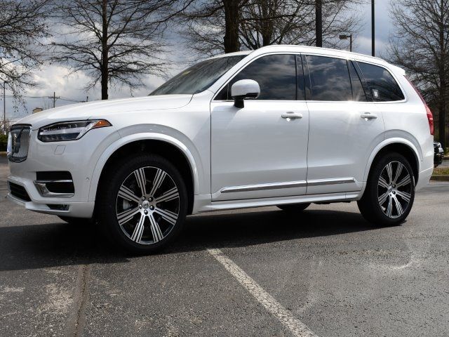 2024 Volvo XC90 Ultimate Bright Theme