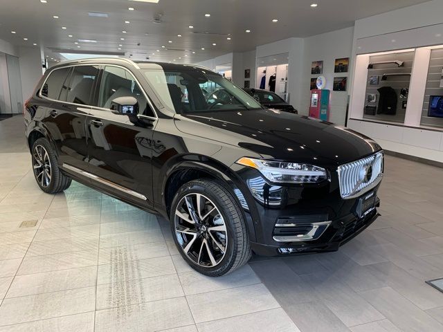 2024 Volvo XC90 Ultimate Bright Theme