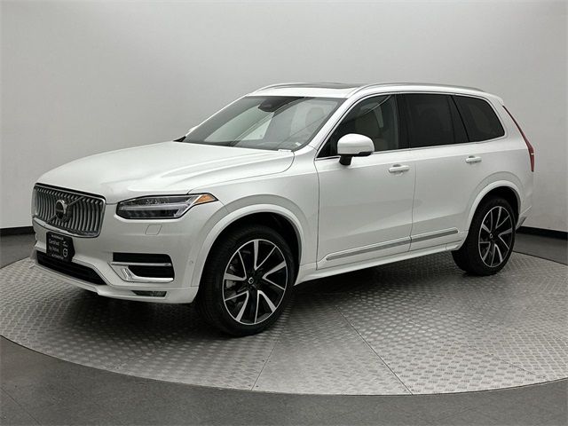 2024 Volvo XC90 Ultimate Bright Theme