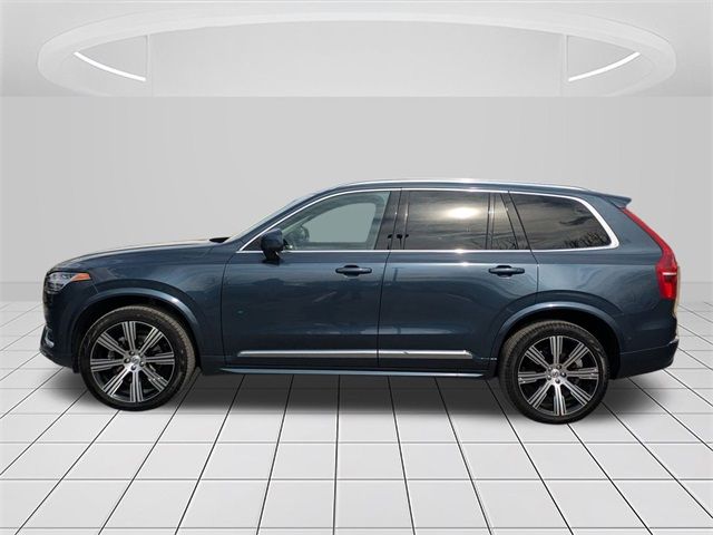 2024 Volvo XC90 Ultimate Bright Theme