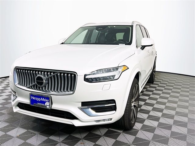 2024 Volvo XC90 Ultimate Bright Theme