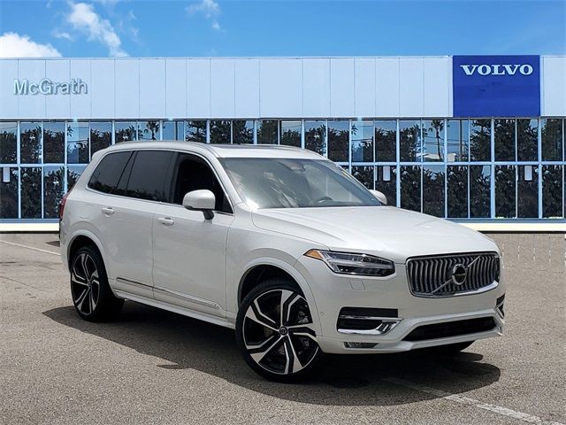 2024 Volvo XC90 Ultimate Bright Theme