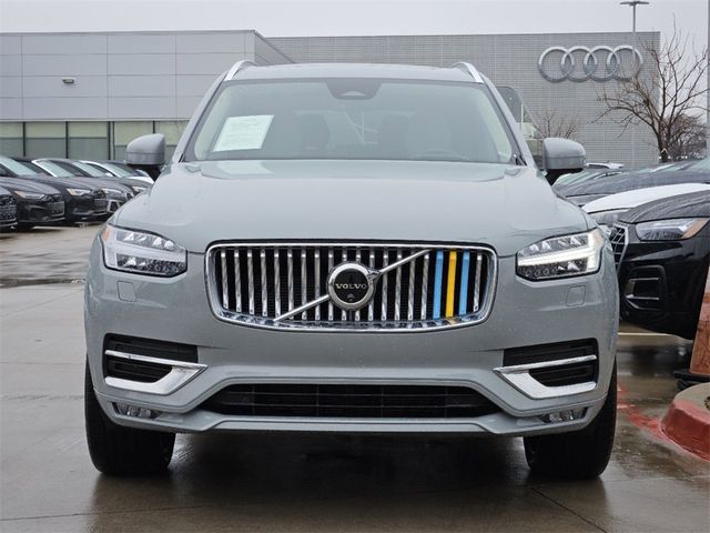 2024 Volvo XC90 Ultimate Bright Theme