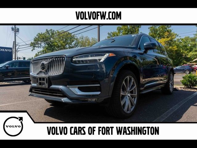 2024 Volvo XC90 Ultimate Bright Theme