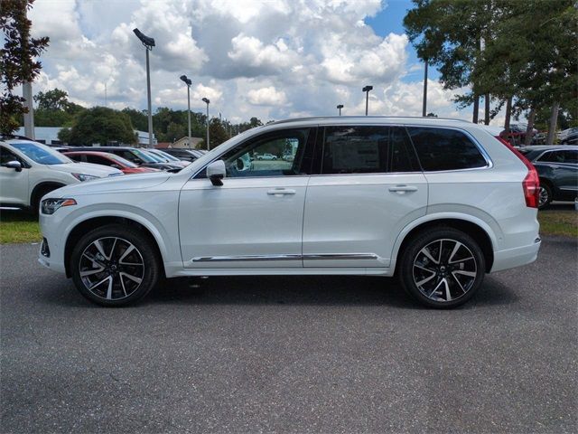 2024 Volvo XC90 Ultimate Bright Theme