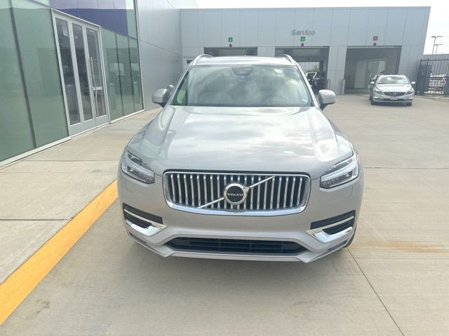 2024 Volvo XC90 Ultimate Bright Theme