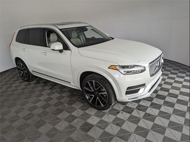 2024 Volvo XC90 Ultimate Bright Theme