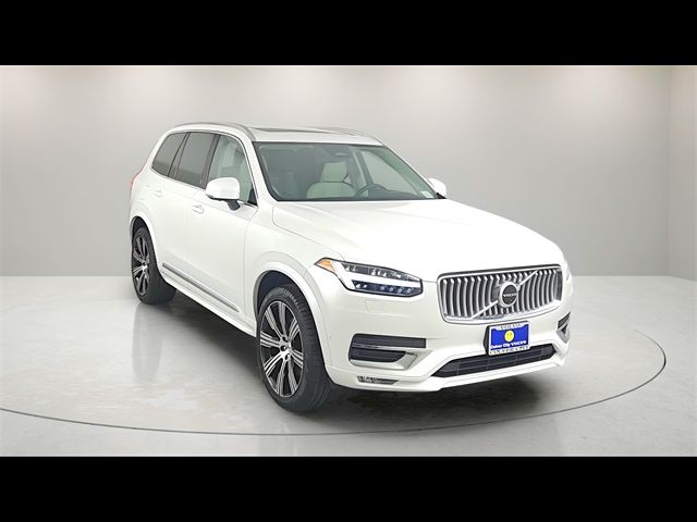 2024 Volvo XC90 Ultimate Bright Theme