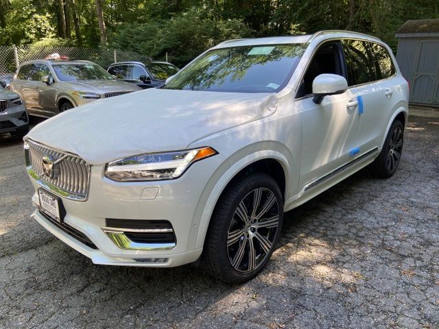 2024 Volvo XC90 Ultimate Bright Theme