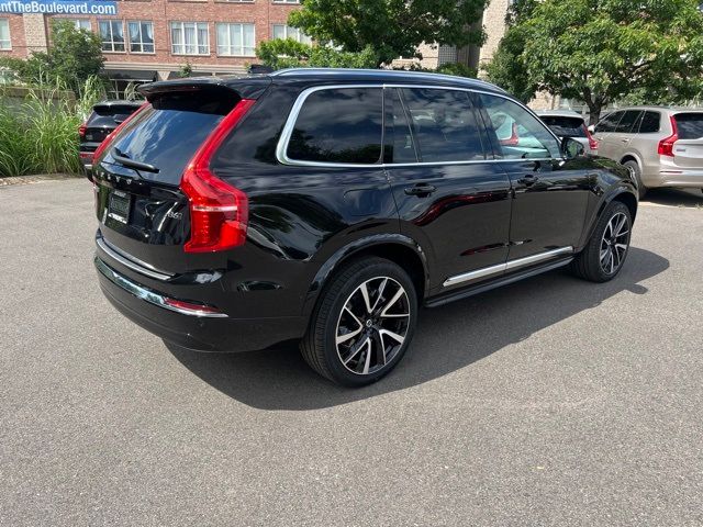 2024 Volvo XC90 Ultimate Bright Theme