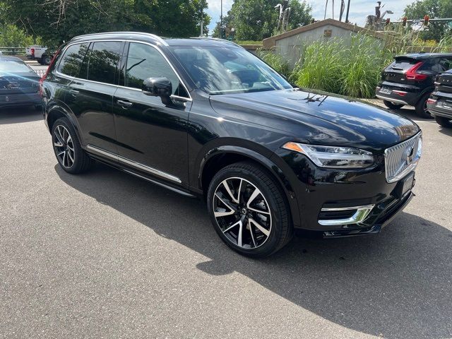 2024 Volvo XC90 Ultimate Bright Theme