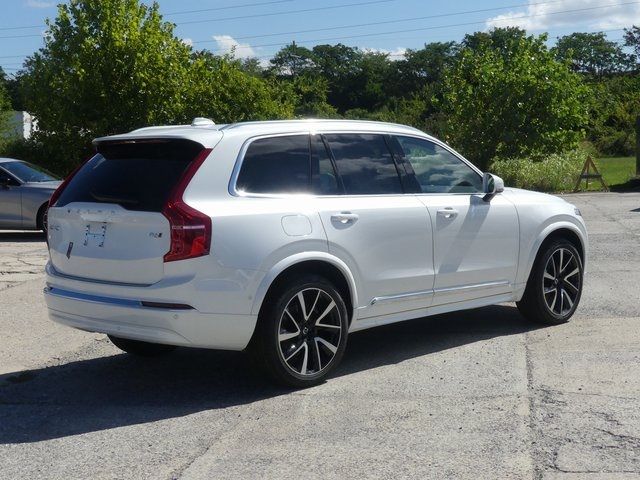 2024 Volvo XC90 Ultimate Bright Theme