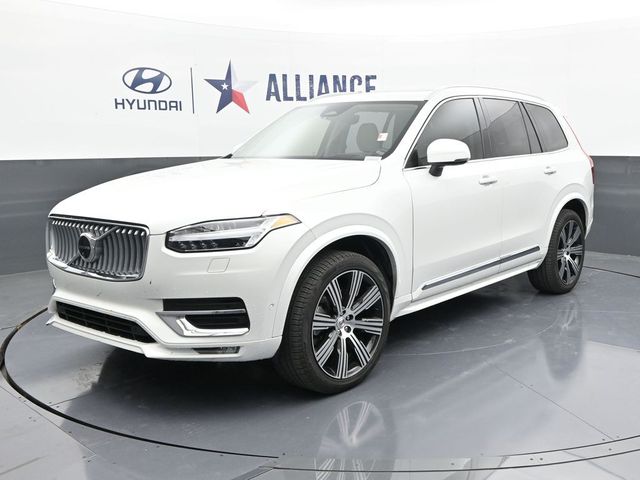 2024 Volvo XC90 Ultimate Bright Theme