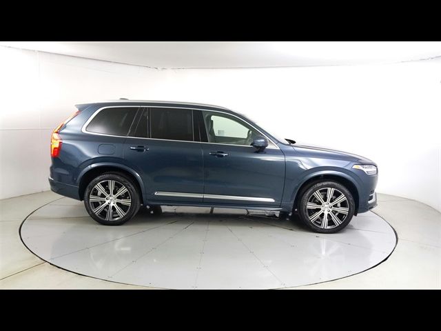 2024 Volvo XC90 Ultimate Bright Theme