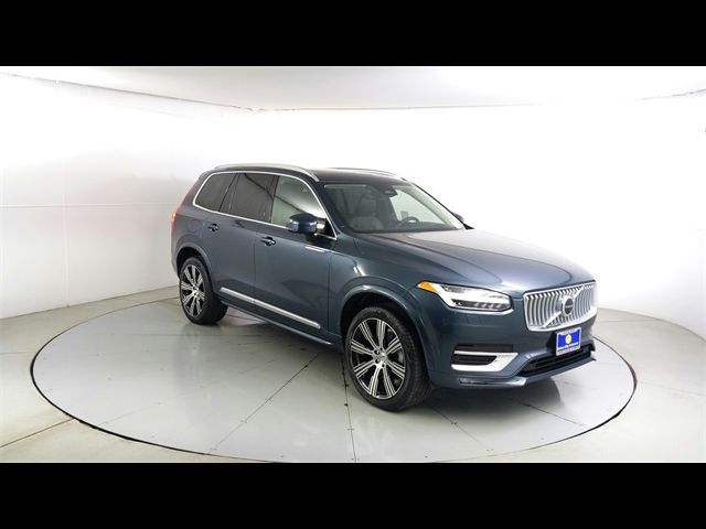 2024 Volvo XC90 Ultimate Bright Theme