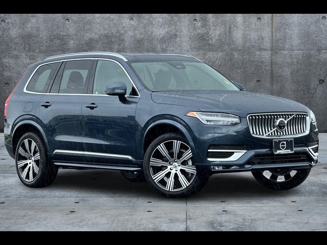 2024 Volvo XC90 Ultimate Bright Theme