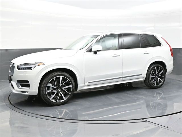 2024 Volvo XC90 Ultimate Bright Theme