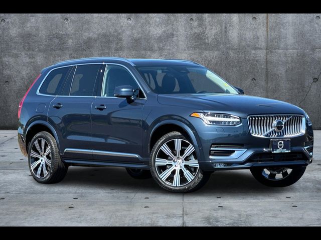 2024 Volvo XC90 Ultimate Bright Theme