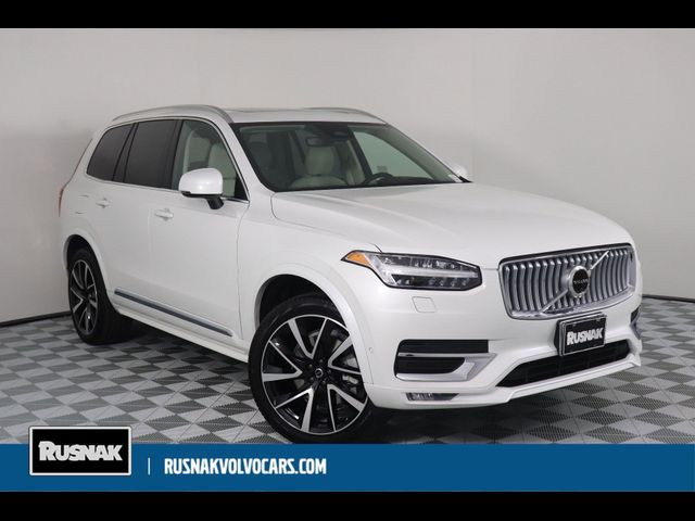 2024 Volvo XC90 Ultimate Bright Theme