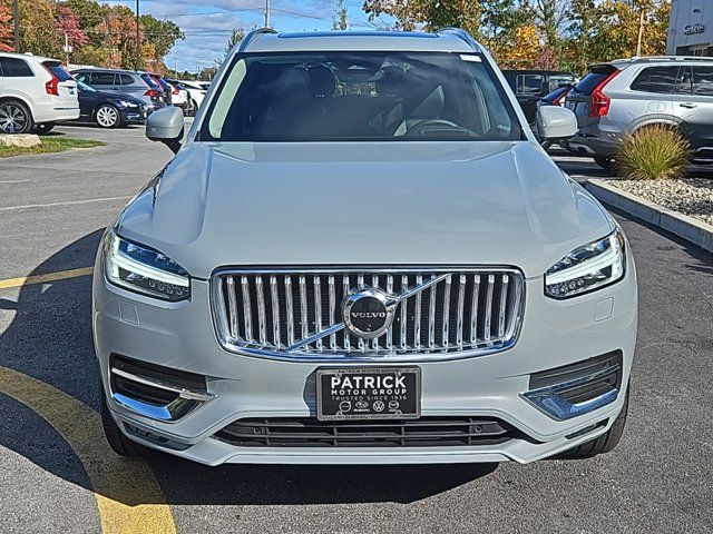 2024 Volvo XC90 Ultimate Bright Theme