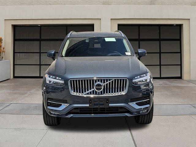 2024 Volvo XC90 Ultimate Bright Theme