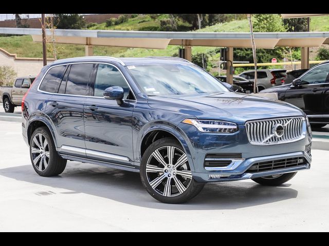 2024 Volvo XC90 Ultimate Bright Theme