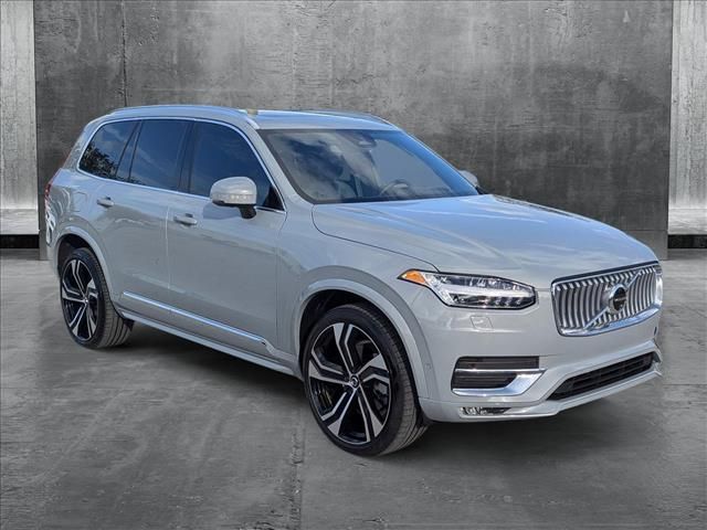 2024 Volvo XC90 Ultimate Bright Theme