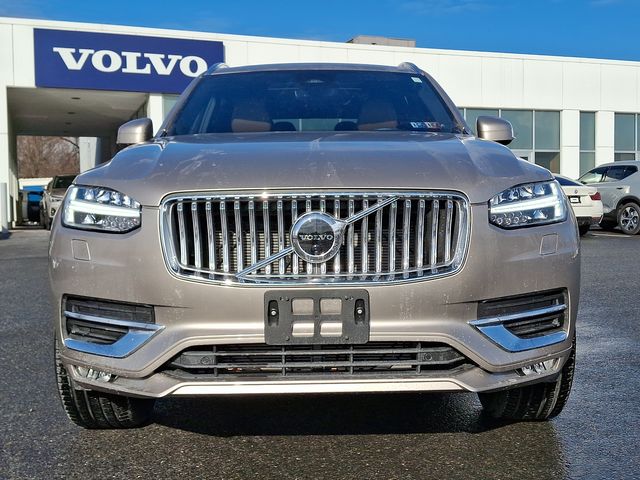 2024 Volvo XC90 Ultimate Bright Theme