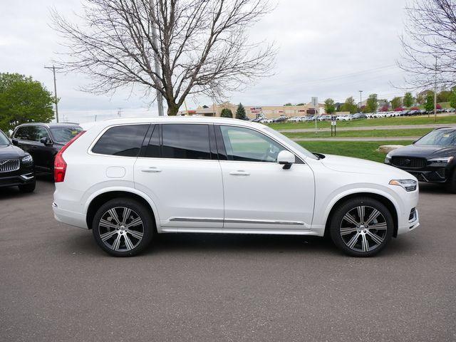 2024 Volvo XC90 Recharge Plug-In Hybrid Plus Bright Theme