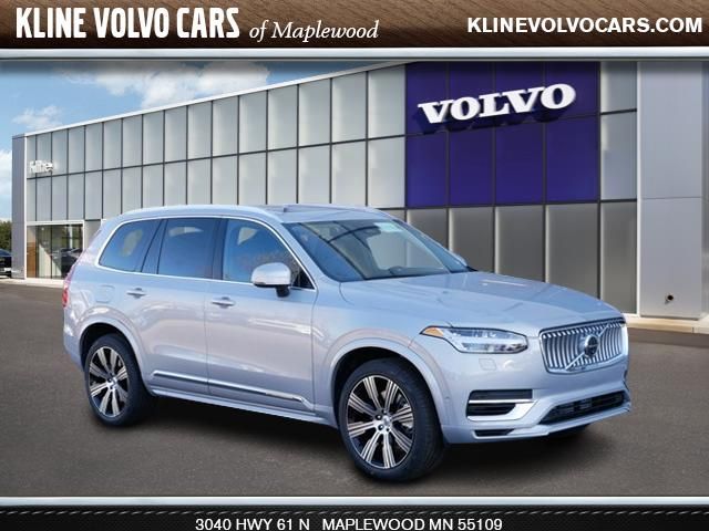 2024 Volvo XC90 Recharge Plug-In Hybrid Plus Bright Theme