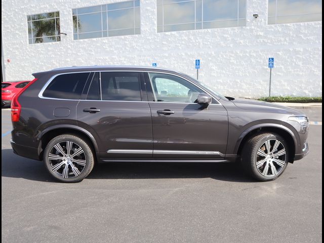 2024 Volvo XC90 Recharge Plug-In Hybrid Ultimate Bright Theme