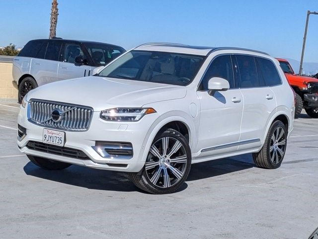 2024 Volvo XC90 Recharge Plug-In Hybrid Plus