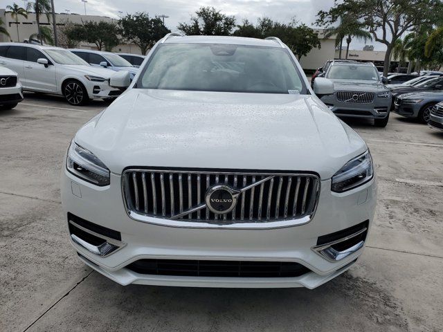 2024 Volvo XC90 Recharge Plug-In Hybrid Plus