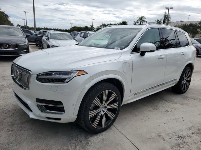 2024 Volvo XC90 Recharge Plug-In Hybrid Plus