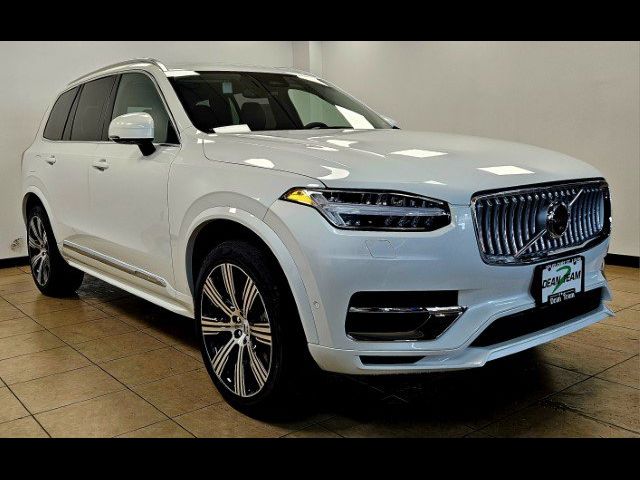 2024 Volvo XC90 Recharge Plug-In Hybrid Plus