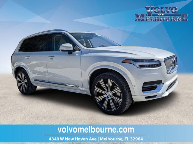 2024 Volvo XC90 Recharge Plug-In Hybrid Plus Bright Theme