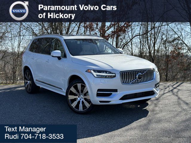 2024 Volvo XC90 Recharge Plug-In Hybrid Plus Bright Theme