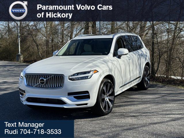 2024 Volvo XC90 Recharge Plug-In Hybrid Plus Bright Theme